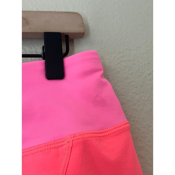 LULULEMON Speed Up Shorts - Picture 6 of 8